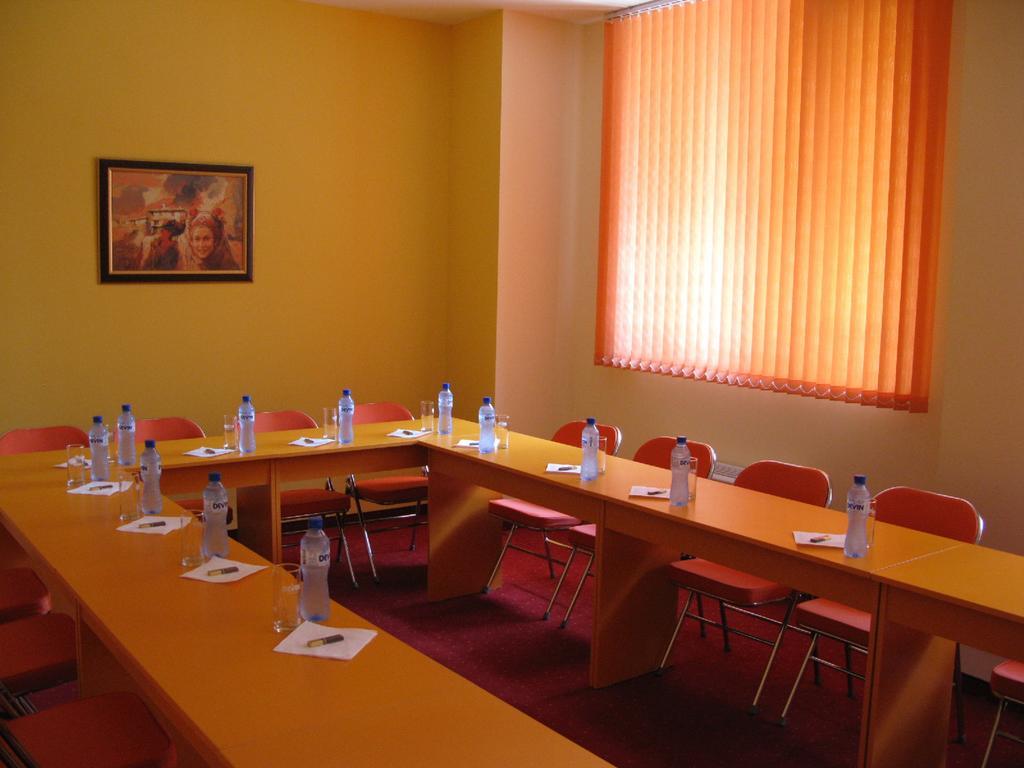 Hotel Tarnovo Veliko Tarnovo Room photo